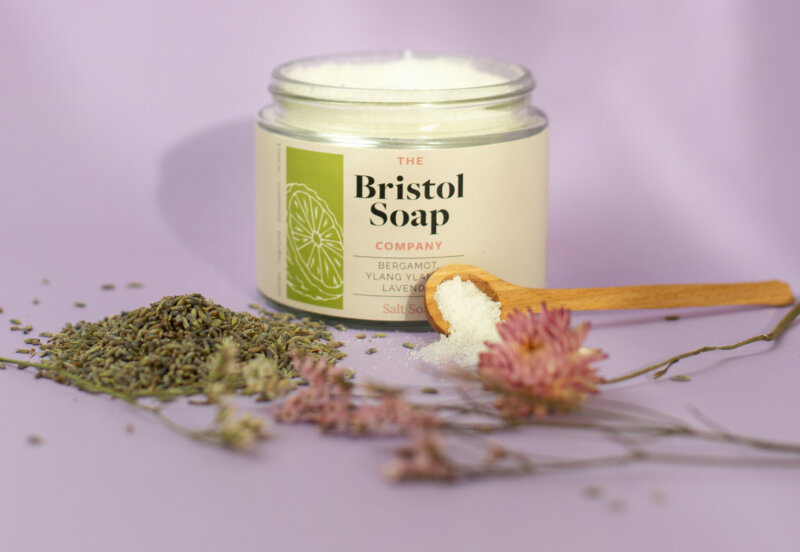Bergamot, Ylang Ylang and Lavender Salt Soak (450g) - Image 2