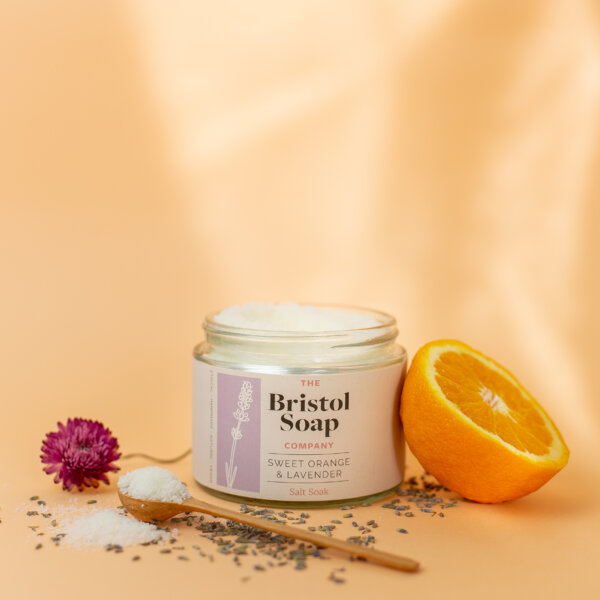 Sweet Orange and Lavender Salt Soak (225g)